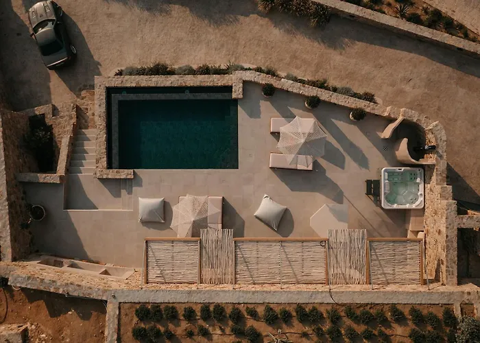 Gkf Luxury * Naxos City