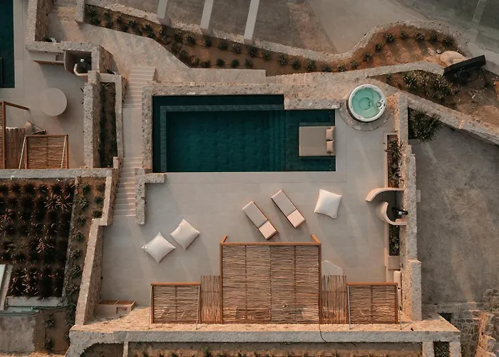 Gkf Luxury * Naxos City