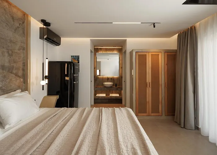 Gkf Luxury * Naxos City