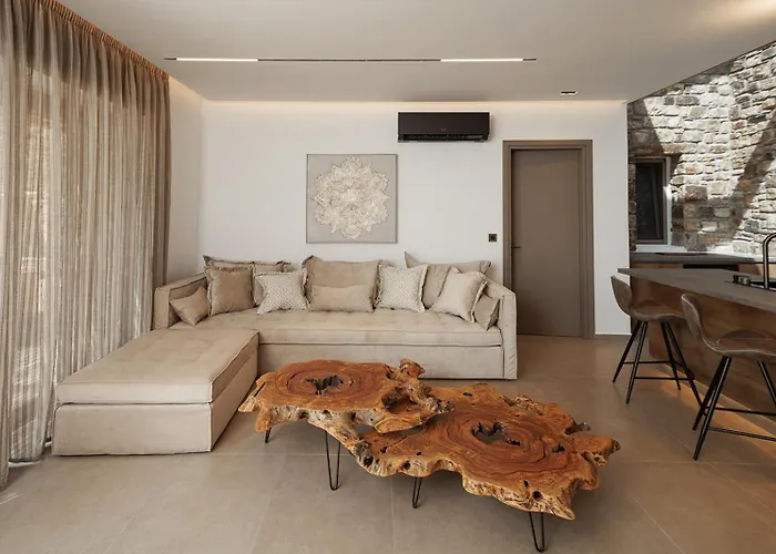 Gkf Luxury Naxos City